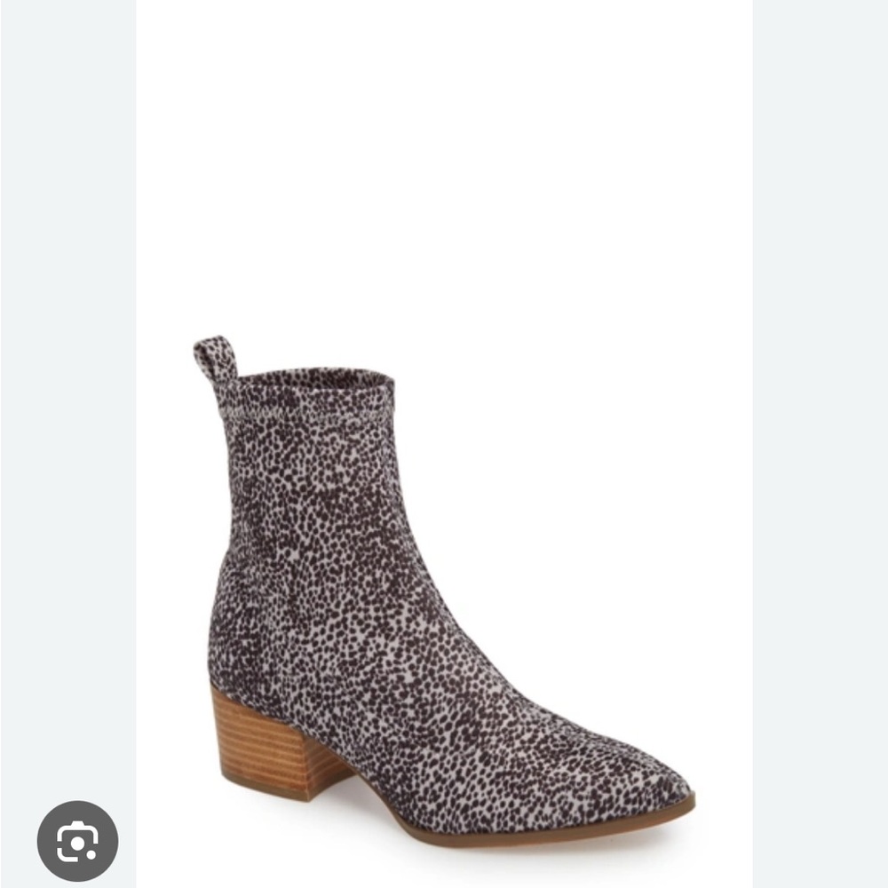 Amuse Society x Matisse Black and White Ankle Boots